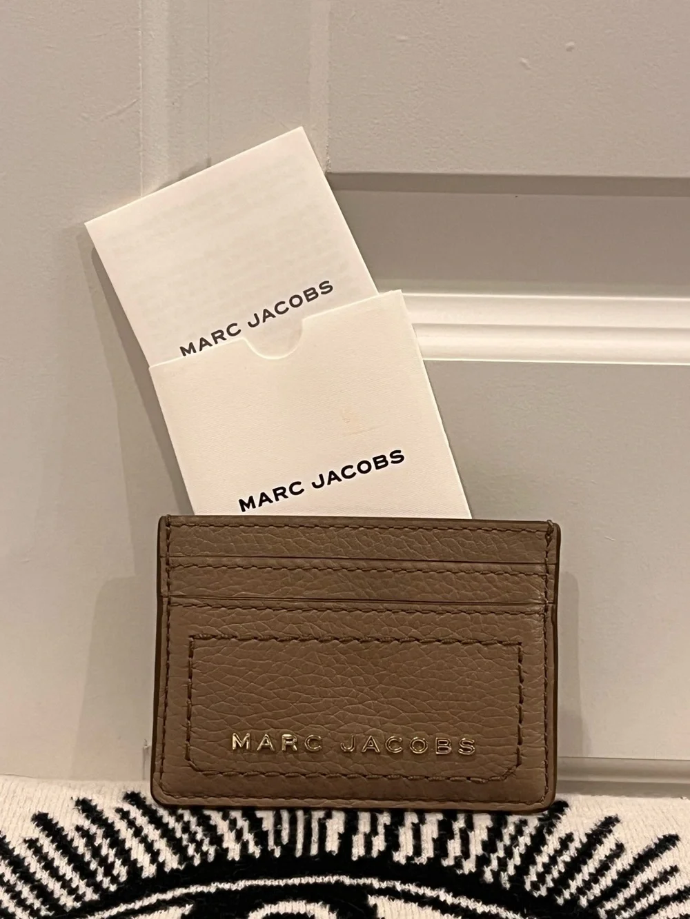 MARC JACOBS Pebbled Leather Card Case